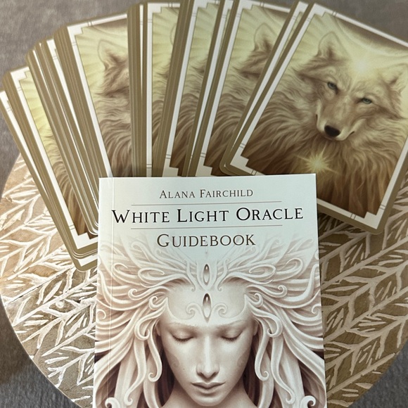 White Light Oracle Card Set with Guidebook - Picture 3 of 5